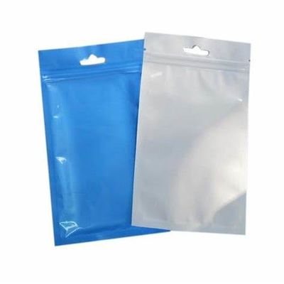 Le support vers le haut de Pantone a imprimé le sac de conditionnement en plastique biodégradable